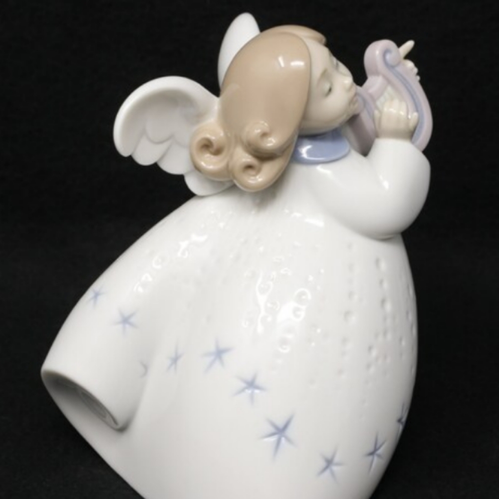 Llardo's Vintage Angel with harp